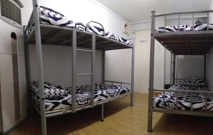 Mang Ben Dormitory Quezon City Εξωτερικό φωτογραφία